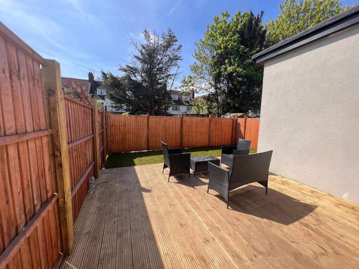 Ferienwohnung Star London Finchley Road 3-Bed Escape With Garden Exterior foto