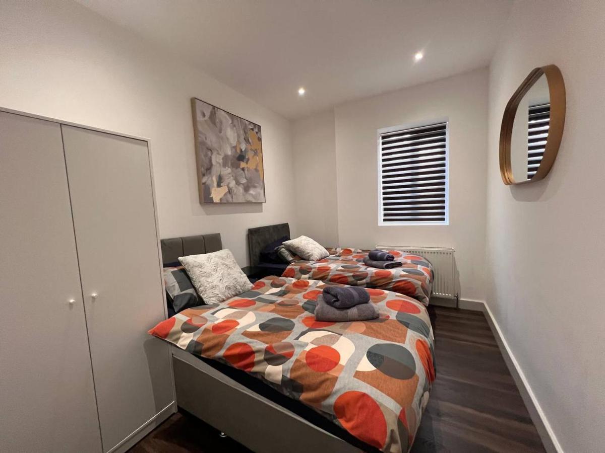 Ferienwohnung Star London Finchley Road 3-Bed Escape With Garden Exterior foto
